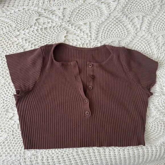 Brown Ribbed Crop Top - Picture 3 of 3